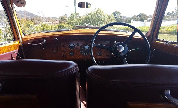 1951 Rolls Royce Silver Dawn